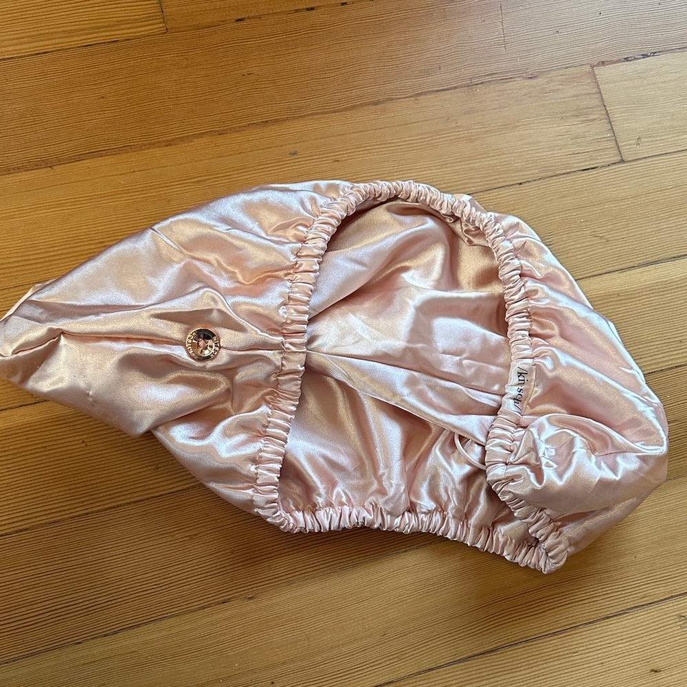 Kitsch Silky Satin Pink Bonnet for Long Hair - Picture 3 of 6